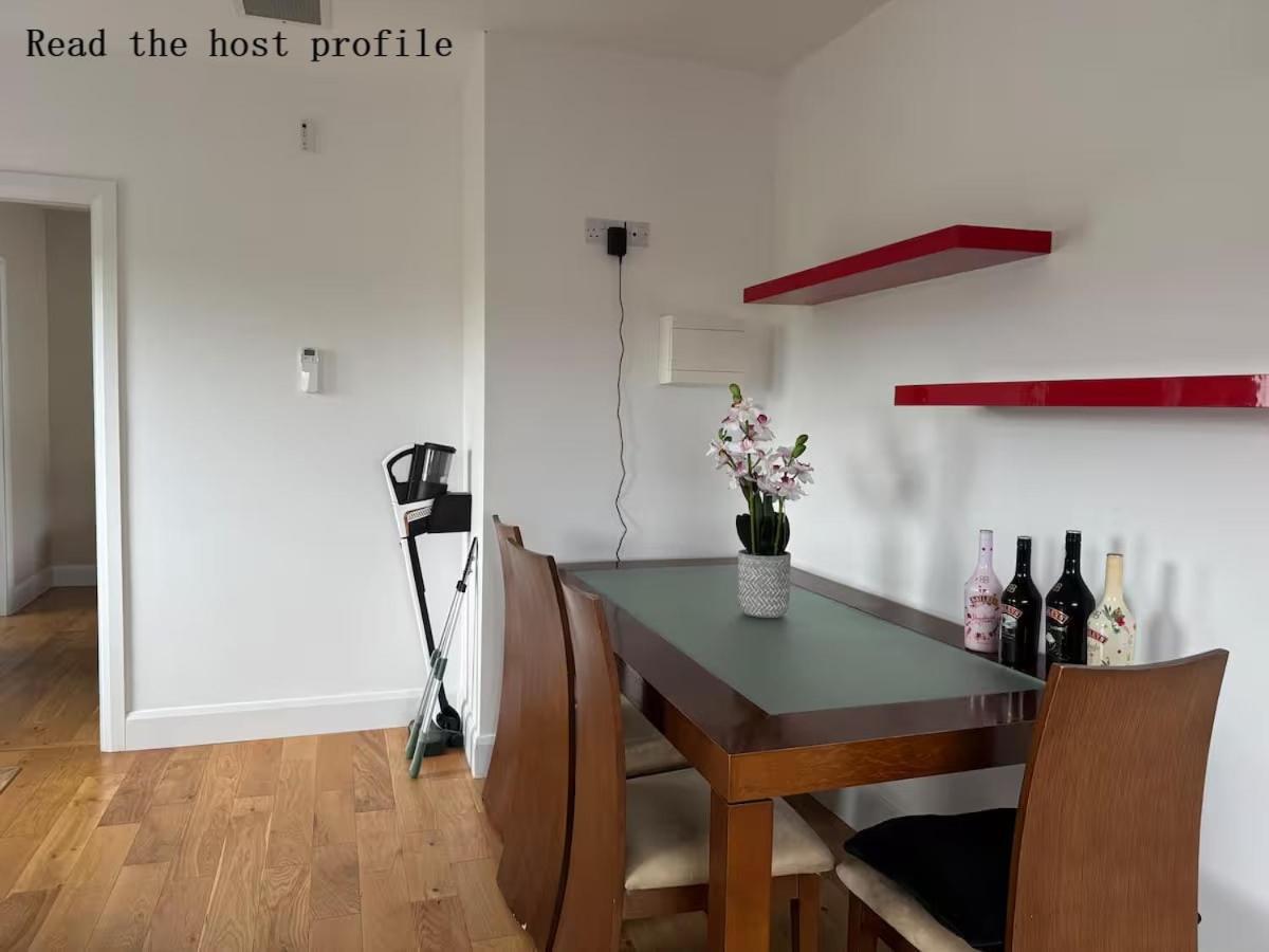 Arasan Le Radhairc Faoin Tuath Apartment Cork Ngoại thất bức ảnh